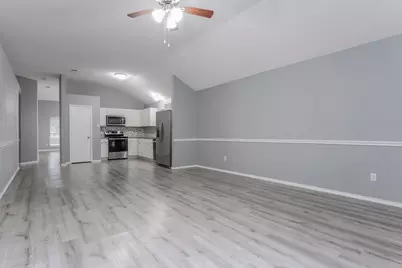 3206 Weirgate Court, Grand Prairie, TX 75052 - Photo 13