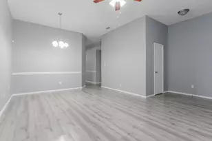 3206 Weirgate Ct, Grand Prairie, TX 75052 - Photo 15