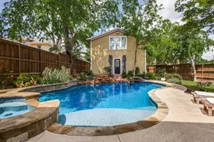 716 W Oak St, Denton, TX 76201 - Photo 37
