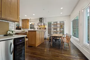 716 W Oak St, Denton, TX 76201 - Photo 17