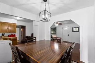 1109 N Jim Miller Rd, Dallas, TX 75217 - Photo 5