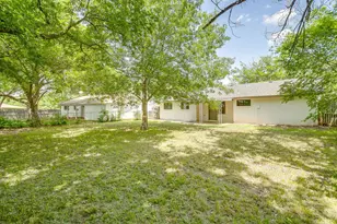 113 Quail Creek Dr, Crowley, TX 76036 - Photo 39