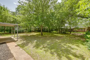 113 Quail Creek Dr, Crowley, TX 76036 - Photo 37
