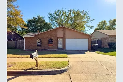 1233 Steinburg Lane, Fort Worth, TX 76134 - Photo 1