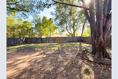 1233 Steinburg Lane, Fort Worth, TX 76134 - Photo 15