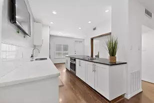 7506 W Northwest Hwy, Dallas, TX 75225 - Photo 17