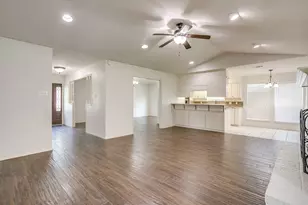 802 Shady Creek Dr, Cleburne, TX 76033 - Photo 23