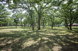 162 Eastledge Dr, Graham, TX 76450 - Photo 35