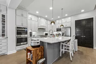 1017 Gardenia St, Carrollton, TX 75007 - Photo 9