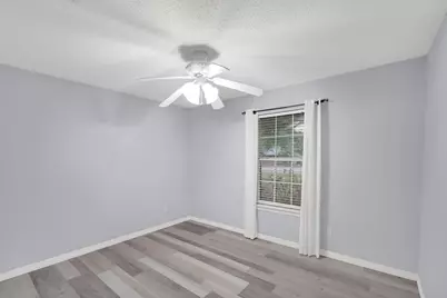 209 Alesha Road, Red Oak, TX 75154 - Photo 9