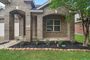 1400 Villa Paloma Blvd, Little Elm, TX 75068 - Photo 3