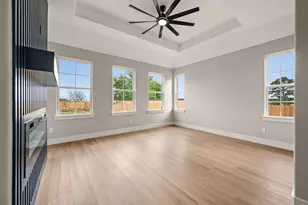 806 N Ave E, Springtown, TX 76082 - Photo 13