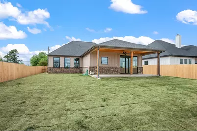 806 N Avenue E, Springtown, TX 76082 - Photo 23