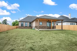 806 N Ave E, Springtown, TX 76082 - Photo 23