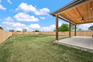 806 N Ave E, Springtown, TX 76082 - Photo 21