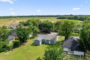 2020 Laura St, Caddo Mills, TX 75135 - Photo 3