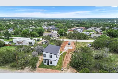 2222 Cedarwood Trail, Granbury, TX 76048 - Photo 15