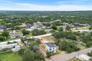 2222 Cedarwood Trail, Granbury, TX 76048 - Photo 19