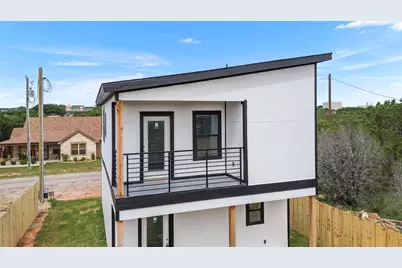 2222 Cedarwood Trail, Granbury, TX 76048 - Photo 17