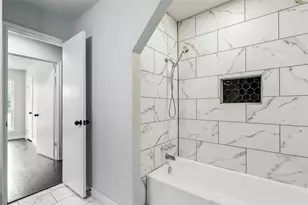 6916 Winchester Pl, Fort Worth, TX 76133 - Photo 31