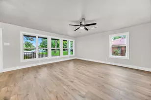 831 Glen Arbor Dr, Dallas, TX 75241 - Photo 13