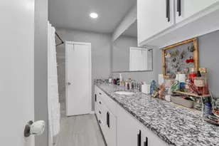 408 Little Ave, McGregor, TX 76657 - Photo 11