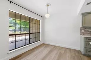 2505 Wedglea Dr, Dallas, TX 75211 - Photo 7