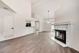 4911 Clover Haven St, Dallas, TX 75227 - Photo 17