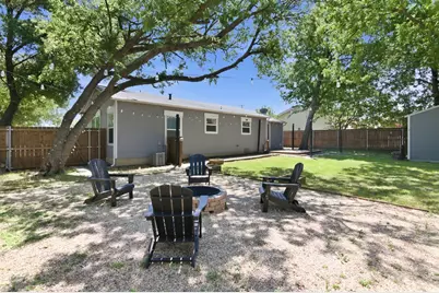 105 Anderson Street, Burleson, TX 76028 - Photo 31
