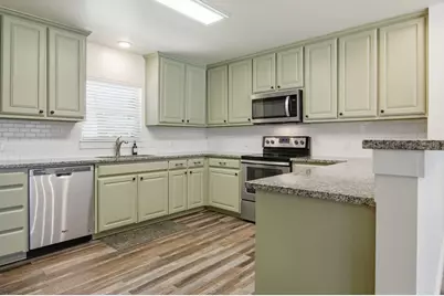 105 Anderson Street, Burleson, TX 76028 - Photo 13