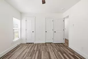 105 Anderson St, Burleson, TX 76028 - Photo 19