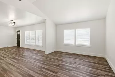 105 Anderson Street, Burleson, TX 76028 - Photo 11