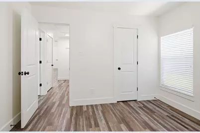 105 Anderson Street, Burleson, TX 76028 - Photo 21