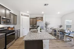 708 Cool Cyn Trl, Princeton, TX 75407 - Photo 15