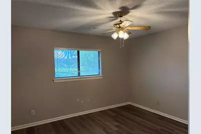 112 Cinnamon Lane, Euless, TX 76039 - Photo 5