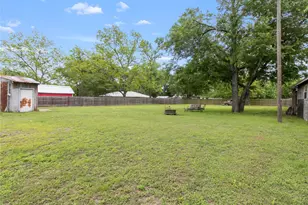 815 S 8th Ave, Teague, TX 75860 - Photo 15
