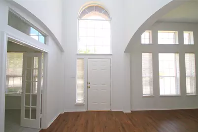 4004 Lakeside Drive, The Colony, TX 75056 - Photo 3