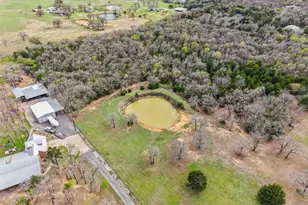 2568 County Rd 310, Cleburne, TX 76031 - Photo 31