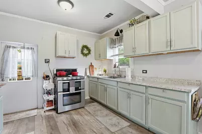 106 May Avenue, Cleburne, TX 76031 - Photo 13
