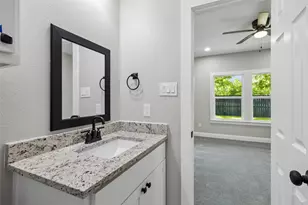 602 W Newton St, Terrell, TX 75160 - Photo 21