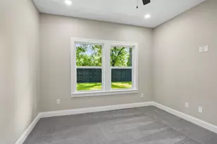 602 W Newton St, Terrell, TX 75160 - Photo 17