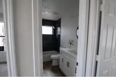 4002 Blueridge Court, Arlington, TX 76016 - Photo 11