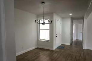 4002 Blueridge Ct, Arlington, TX 76016 - Photo 9