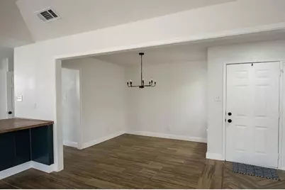 4002 Blueridge Court, Arlington, TX 76016 - Photo 3