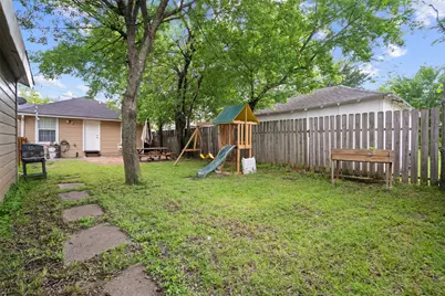 2539 Sharon Street, Dallas, TX 75211 - Photo 23