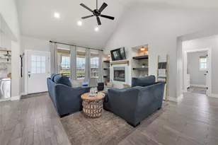 6017 Raspberry Ln, Joshua, TX 76058 - Photo 9
