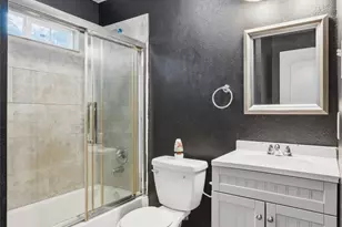 512 Freeman Dr, Garland, TX 75040 - Photo 9