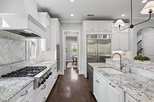 9668 Rockpoint Ct, Dallas, TX 75238 - Photo 13