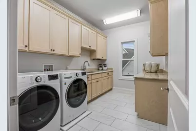 9668 Rockpoint Court, Dallas, TX 75238 - Photo 29