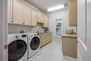 9668 Rockpoint Ct, Dallas, TX 75238 - Photo 29